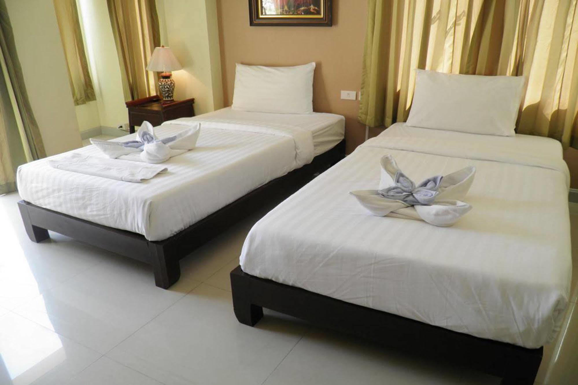 Chivapuri Residence Bangsaen Chonburi Exteriör bild